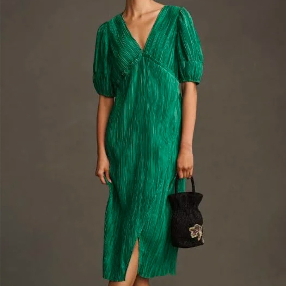 Anthropologie V-Neck Pleated Midi Dress SIZE S